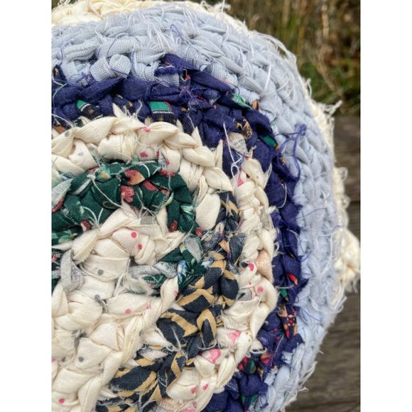 Vintage Heart Shaped Rag Rug Accent Pillow Farmhouse Primitive Blue White - Picture 13 of 16